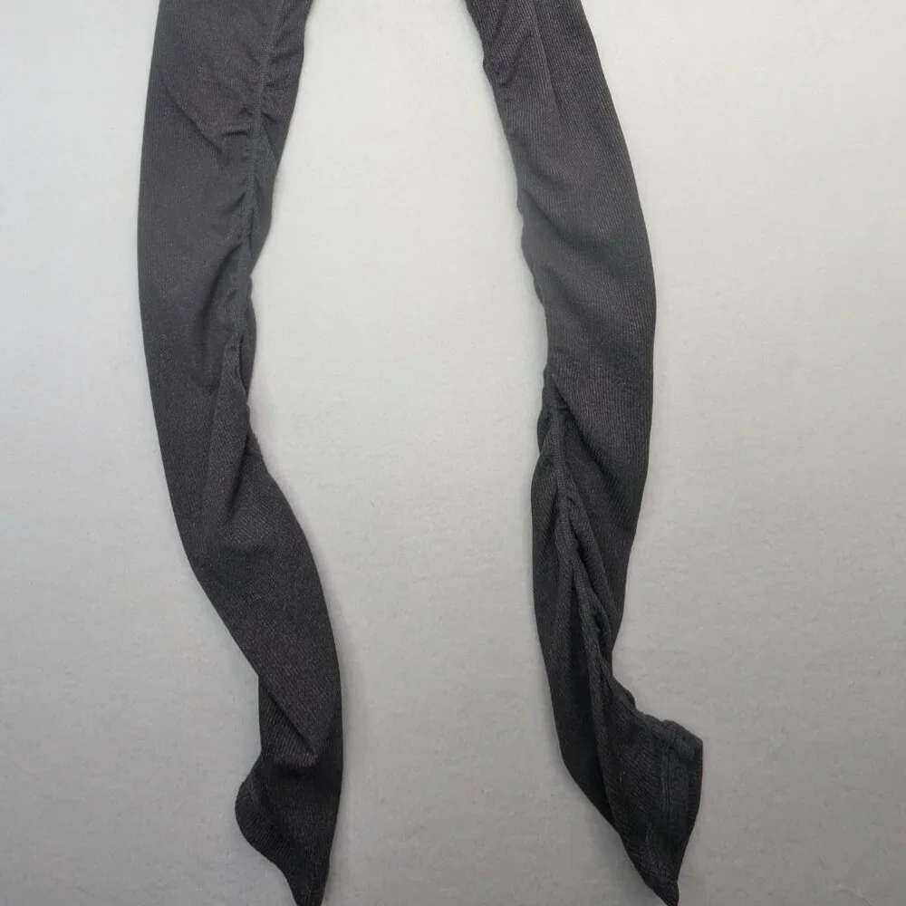 ALO Yoga Goddess Legging Size Small Burgundy Color